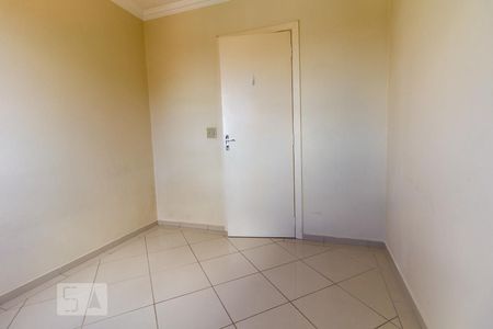 Quarto 1 de apartamento para alugar com 2 quartos, 48m² em Jardim Celeste, São Paulo