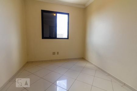 Quarto 1 de apartamento para alugar com 2 quartos, 48m² em Jardim Celeste, São Paulo