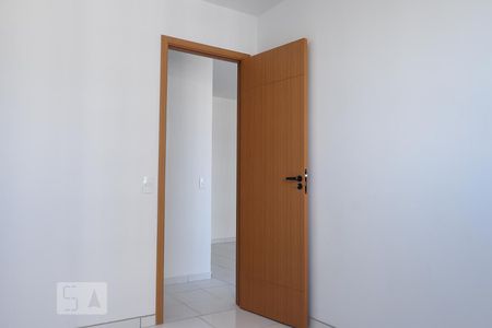 Quarto 01 de apartamento para alugar com 3 quartos, 57m² em Encruzilhada, Recife