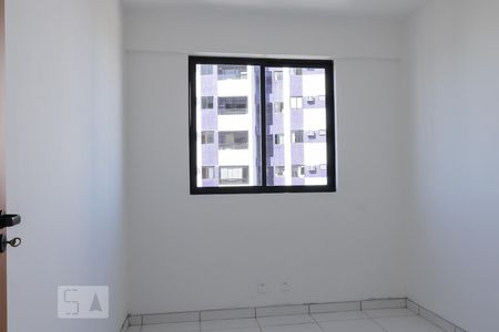 Quarto 01 de apartamento para alugar com 3 quartos, 57m² em Encruzilhada, Recife