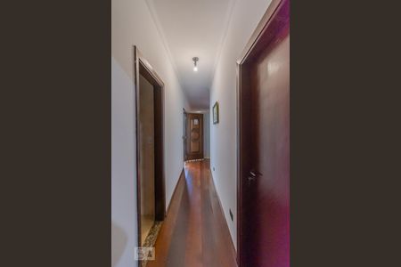 corredor de casa à venda com 10 quartos, 250m² em Jardim Londres, Campinas