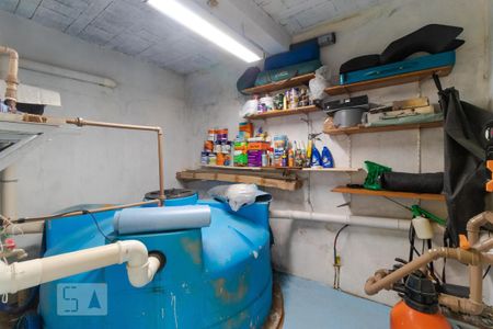 Casa de condomínio à venda com 400m², 4 quartos e 8 vagas Casa de condomínio à venda com 400m², 4 quartos e 8 vagasÁrea Técnica