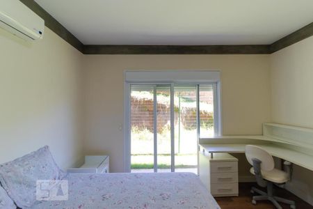 Casa de condomínio à venda com 400m², 4 quartos e 8 vagas Casa de condomínio à venda com 400m², 4 quartos e 8 vagasSuíte 03