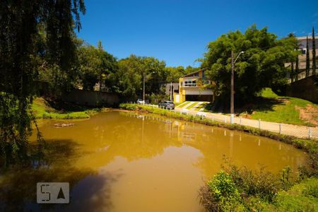 Casa de condomínio à venda com 400m², 4 quartos e 8 vagas Casa de condomínio à venda com 400m², 4 quartos e 8 vagasÁrea Comum - Lago