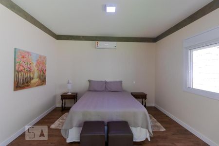 Casa de condomínio à venda com 400m², 4 quartos e 8 vagas Casa de condomínio à venda com 400m², 4 quartos e 8 vagasSuíte 04