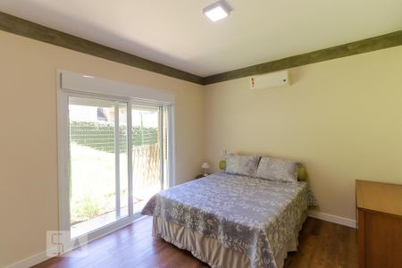 Casa de condomínio à venda com 400m², 4 quartos e 8 vagas Casa de condomínio à venda com 400m², 4 quartos e 8 vagasSuíte 01