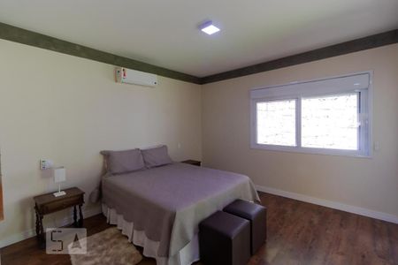 Casa de condomínio à venda com 400m², 4 quartos e 8 vagas Casa de condomínio à venda com 400m², 4 quartos e 8 vagasSuíte 04