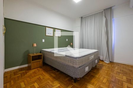 Suíte de apartamento à venda com 3 quartos, 130m² em Pinheiros, São Paulo