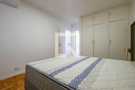 Suíte de apartamento à venda com 3 quartos, 130m² em Pinheiros, São Paulo