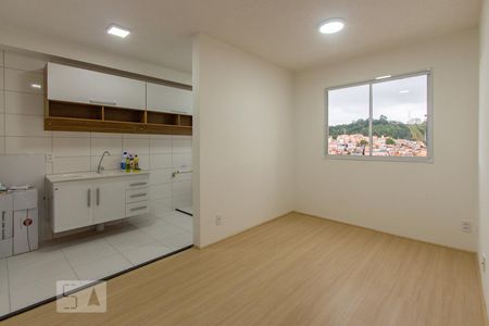 Sala  de apartamento para alugar com 2 quartos, 44m² em Vila Plana, São Paulo