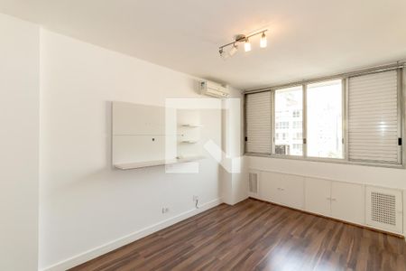 Quarto 1 de apartamento à venda com 3 quartos, 137m² em Jardim Europa, São Paulo