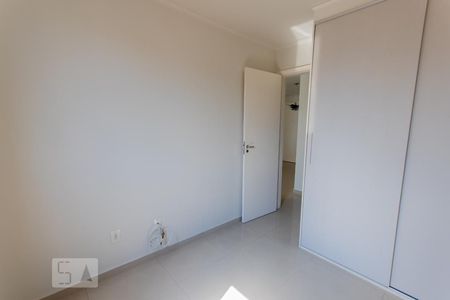 Quarto  de apartamento para alugar com 2 quartos, 57m² em Parque São Vicente, Santo André