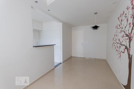 Sala de apartamento para alugar com 2 quartos, 57m² em Parque São Vicente, Santo André