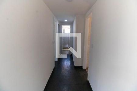 Correrdor de apartamento para alugar com 3 quartos, 129m² em Ingá, Niterói