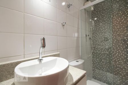 Banheiro  de apartamento à venda com 3 quartos, 65m² em Vila Formosa, São Paulo