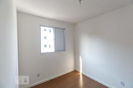 Quarto 2 de apartamento para alugar com 2 quartos, 40m² em Vila Nova, Porto Alegre