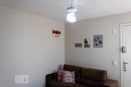 Apartamento para alugar com 43m², 2 quartos e 1 vagaSala