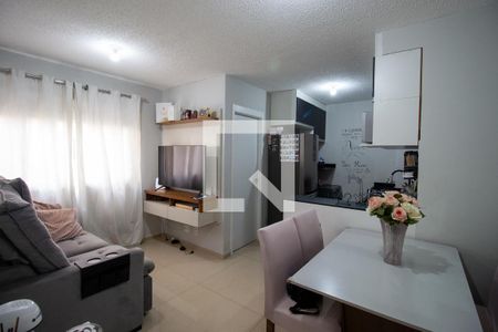 Sala de apartamento para alugar com 2 quartos, 37m² em Vila Taquari, São Paulo