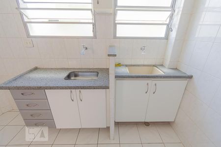 Apartamento à venda com 60m², 3 quartos e 1 vaga Apartamento à venda com 60m², 3 quartos e 1 vagaCozinha - Armários