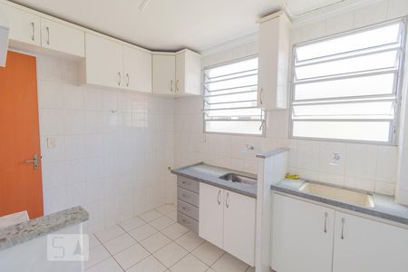 Apartamento à venda com 60m², 3 quartos e 1 vaga Apartamento à venda com 60m², 3 quartos e 1 vagaCozinha