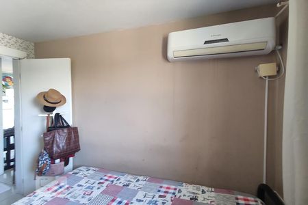 Quarto 1 de apartamento à venda com 2 quartos, 45m² em Duque de Caxias, São Leopoldo