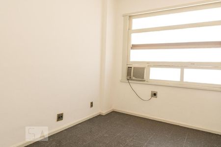 Quarto 1  de apartamento para alugar com 3 quartos, 110m² em Centro, Niterói