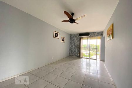 Sala de apartamento para alugar com 2 quartos, 72m² em Rondônia, Novo Hamburgo