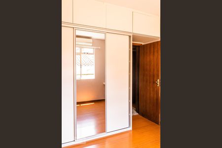 Quarto 1 de apartamento para alugar com 3 quartos, 191m² em Paquetá, Belo Horizonte