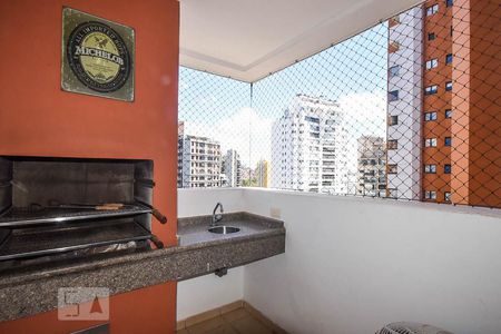 Varanda  de apartamento à venda com 3 quartos, 167m² em Vila Andrade, São Paulo
