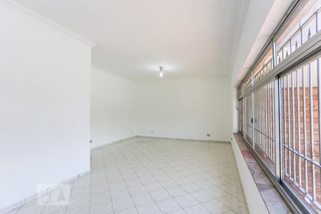 Sala de Estar de casa para alugar com 3 quartos, 170m² em Butantã, São Paulo