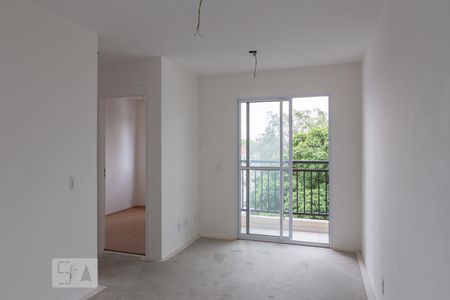 Sala de apartamento para alugar com 2 quartos, 42m² em Bom Retiro, São Paulo