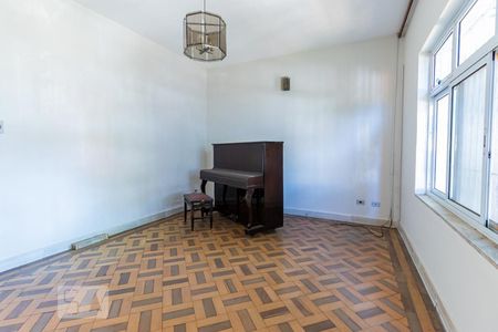 Sala de casa à venda com 3 quartos, 300m² em Jardim Maraba, São Paulo