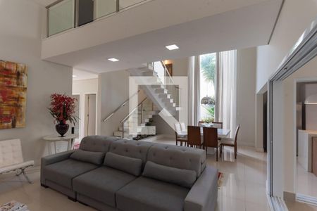Casa de condomínio à venda com 300m², 4 quartos e 4 vagasSala de Estar