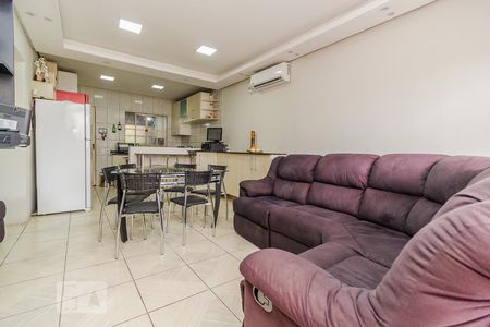 Sala de casa à venda com 3 quartos, 84m² em Glória, Porto Alegre