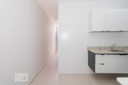 Sala e Cozinha de casa de condomínio para alugar com 2 quartos, 38m² em Vila Isolina Mazzei, São Paulo