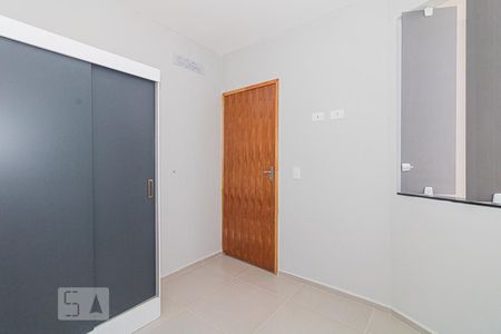 Quarto 1 de casa de condomínio para alugar com 2 quartos, 38m² em Vila Isolina Mazzei, São Paulo