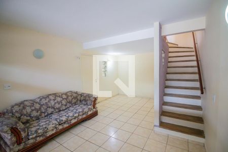 Sala de casa à venda com 3 quartos, 100m² em Vila Polopoli, São Paulo