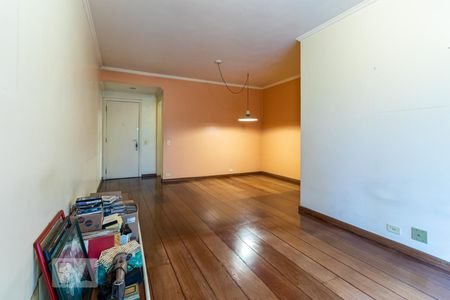 Sala de apartamento à venda com 3 quartos, 98m² em Vila Sofia, São Paulo