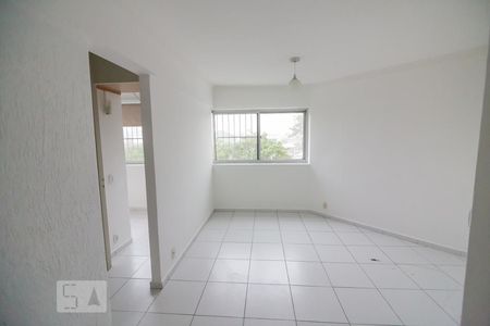 Sala de apartamento para alugar com 2 quartos, 53m² em Jardim Bandeirantes, São Paulo