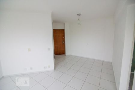 Sala de apartamento para alugar com 2 quartos, 53m² em Jardim Bandeirantes, São Paulo