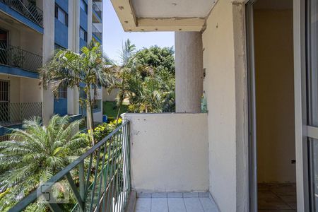 Sacada de apartamento para alugar com 2 quartos, 59m² em Veloso, Osasco