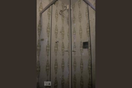 Casa para alugar com 120m², 3 quartos e 1 vaga Casa para alugar com 120m², 3 quartos e 1 vagaBanheiro da Edícula