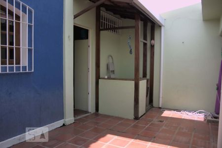 Casa para alugar com 120m², 3 quartos e 1 vaga Casa para alugar com 120m², 3 quartos e 1 vagaQuintal