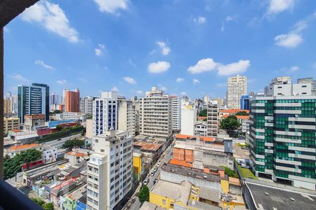 Vista Sacada de apartamento para alugar com 1 quarto, 28m² em Sé, São Paulo