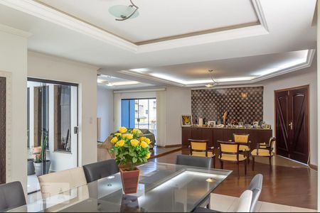 Sala de casa para alugar com 4 quartos, 445m² em Dos Casa, São Bernardo do Campo