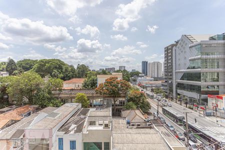 Vista Sala de apartamento para alugar com 2 quartos, 70m² em Perdizes, São Paulo