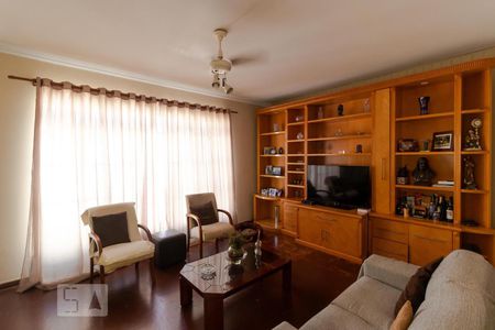 Sala de TV de casa à venda com 4 quartos, 193m² em Jardim Chapadão, Campinas