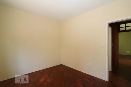 Quarto 1 de casa para alugar com 2 quartos, 135m² em Petrópolis, Porto Alegre