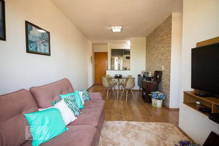 Sala de apartamento para alugar com 2 quartos, 70m² em Vila Santo Estéfano, São Paulo