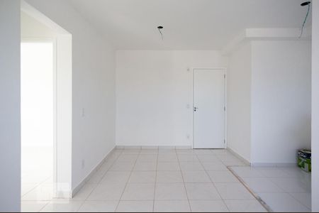 Sala de apartamento para alugar com 2 quartos, 42m² em Vila Penteado, São Paulo